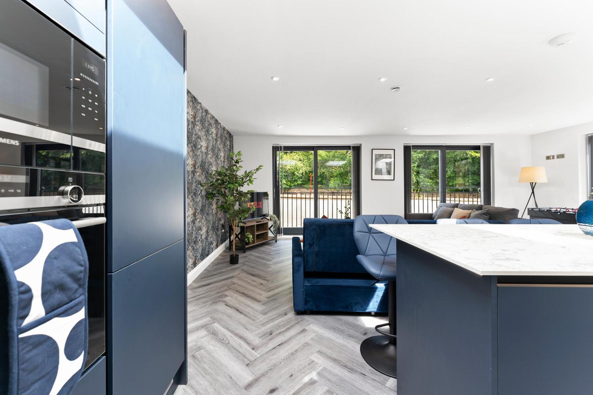 Stylish Large Leeds Apartment - Parking Εξωτερικό φωτογραφία